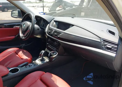 2014 BMW X1 Sdrive28I z USA, uszkodzony, nr VIN WBAVM1C52EVW48812